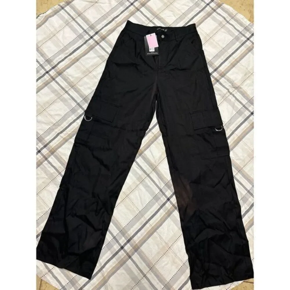 Pretty Little Thing women pants‎ size 12 NWT black